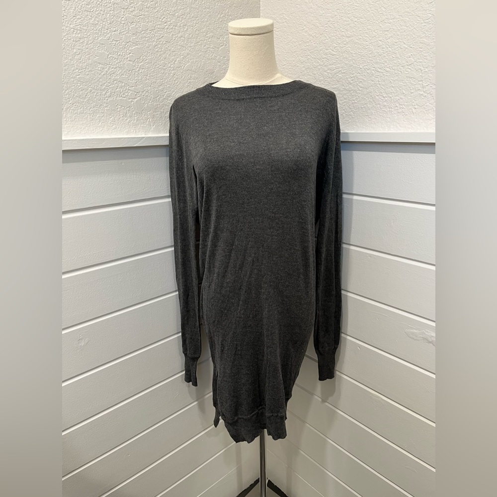 EUC sweater dress size small